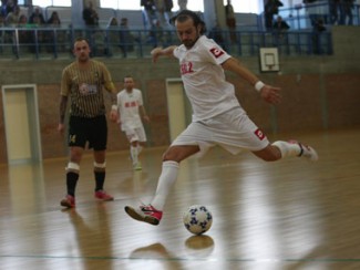 Calcio a 5 Forlì - Conficconi cala il poker: Salles rinnova
