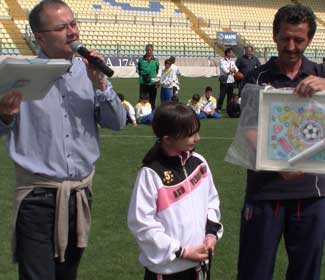 "Un salvadanaio pieno di noi" - L' A.S.D. Verucchio ha organizzato un concorso di pittura