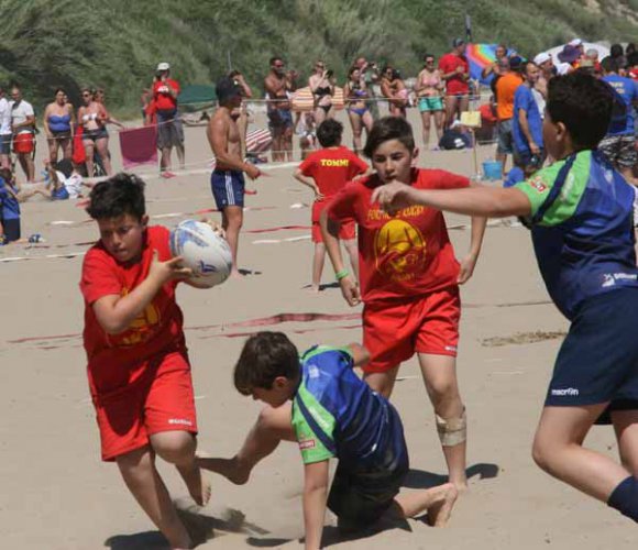 Al Beach di Pesaro vince il rugby