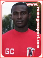 Raymond Ogubuik Chibuik / Centrocampista Frontino