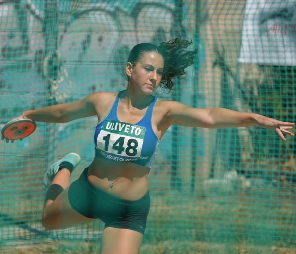 Atletica 85 Faenza protagonista tra podi tricolori e titoli regionali