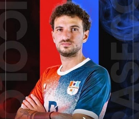 Nicol� Parescoli � un giocatore del Moie Vallesina