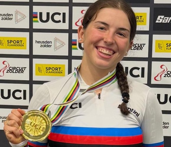 Agata Campana (Bft Burzoni VO2 Team Pink) campionessa del mondo juniores...