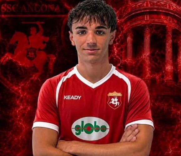 Gabriele Manna � un giocatore del SSC Ancona
