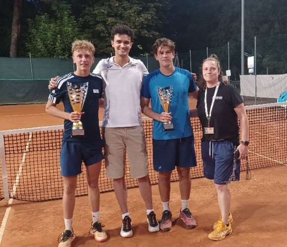 Edoardo Pagnoni conquista il torneo Open del Circolo Tennis Venustas