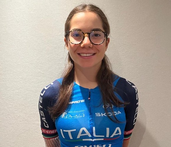 Agata Campana (Bft Burzoni VO2 Team Pink) argento ai Mondiali Juniores su pista