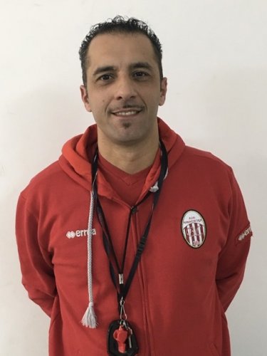 Baraccaluga, cambio in panchina