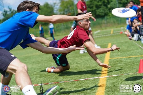 Torneo di ultimate frisbee scuole superiori di Bologna