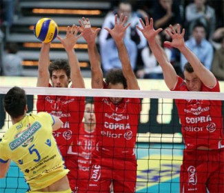 Exprivia neldiritto molfetta vs Copra piacenza 3-2 (23-25, 25-19, 21-25, 25-18, 15-13)