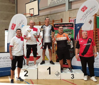 Subbuteo - Saverio Bari vince il gran prix di Spagna