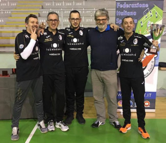 Subbudeo - Milano si tinge di granata