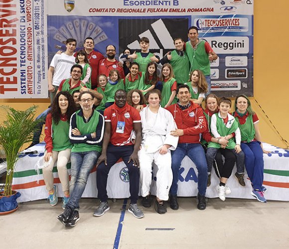 Judo, la carica dei mille
