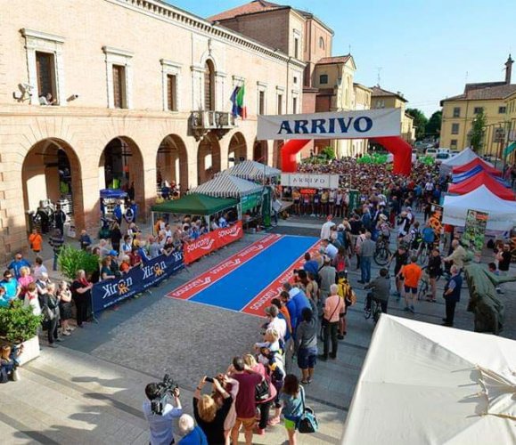 Atletica 85 festeggia la Liberazione tra la pista di Modena e la Valle del Senio