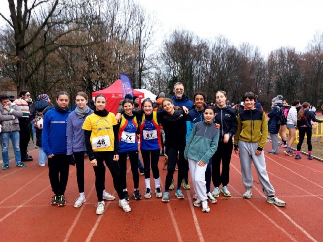 Cross, Assoluti e Allieve volano a Selinunte!