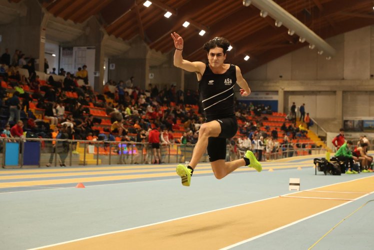 Ancona : Salti  e sprint  della domenica del PalaCasali
