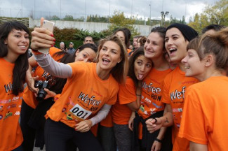 Un fiume di 2100 persone sotto la pioggia a San Patrignano per correre e camminare contro le dipendenze