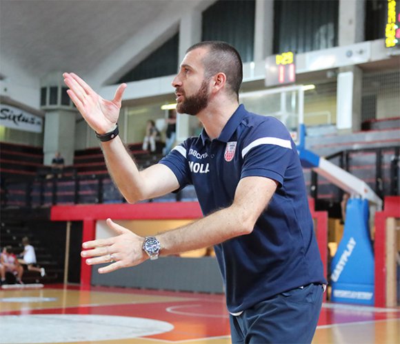 Andrea Costa  Basket -Virtus Neupharma Imola 62-70 (23-23; 37-39; 49-52)