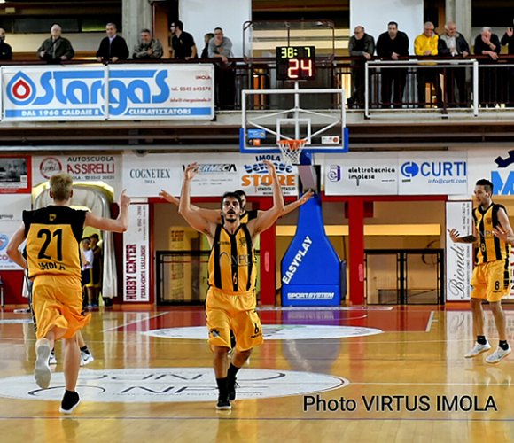 Virtus Imola  Guelfo Basket 97-65  (parziali: 34-21;56-39;84-60)