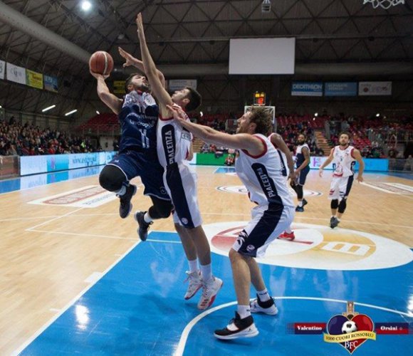 Assigeco Piacenza - Consultinvest Fortitudo Bologna 62-76
