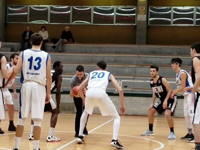 Pre - gara : Pizzoli Veni Basket  - Antal Pallavicini Bologna