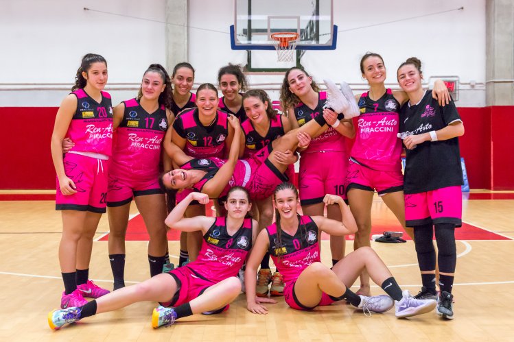 Ren Auto Rimini Happy Basket-Basket Cavezzo 74-72 (15-17, 25-30, 51-53)