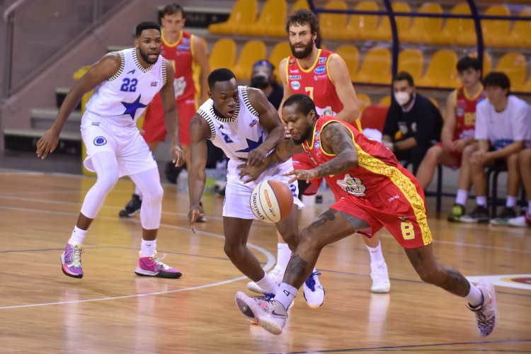 Una inesauribile Basket Ravenna OraS vince a Veroli contro la Stella Azzurra 60 -81