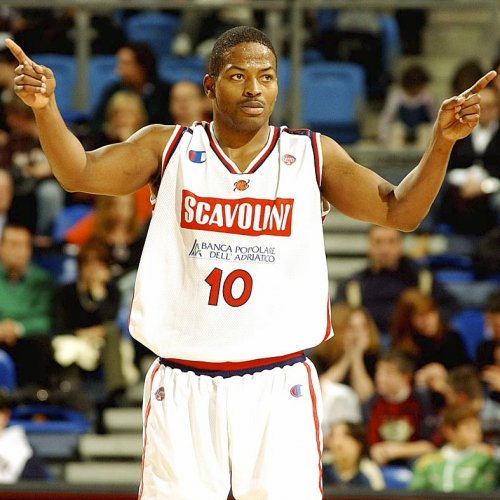 La Carpegna Prosciutto Basket Pesaro organizza il 15° Memorial "Alphonso Ford"