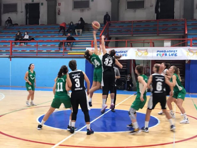 Impresa sfiorata  per il giovanissimo gruppo di coach Ficiar� nel saturday night di serie B