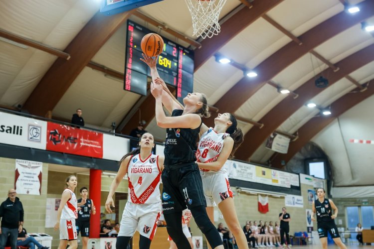 Techfind Serie A2 Femminile  &#8211; Torino e Civitanova sbancano i parquet di Vigarano e Benevento in Gara-2 del secondo turno