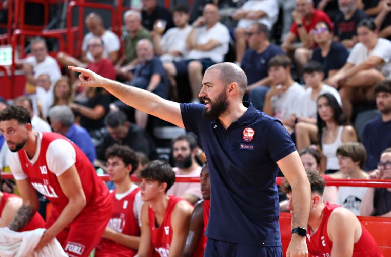 Prima stagionale per la Pallacanestro Forl� 2.015