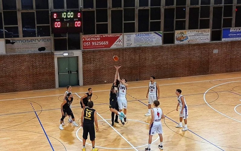 Cvd Basket Club Casalecchio - Virtus Medicina   35 - 36     (4  10  -  14  18  -  27 27)