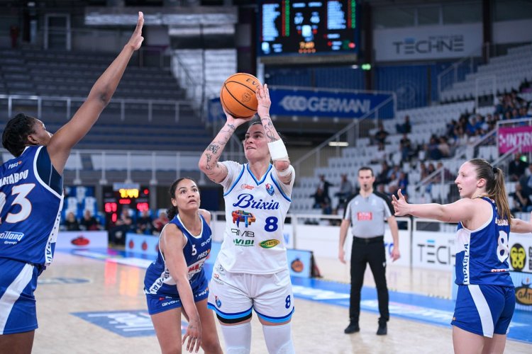 Techfind Serie A1 Femminile , playout - Brixia vince gara 3 con Battipaglia e ottiene la salvezza