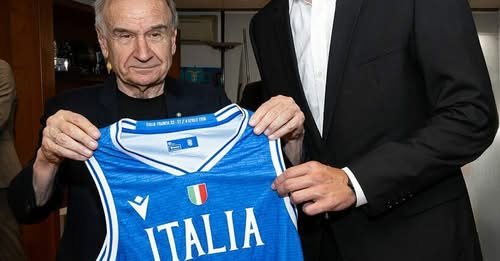 La rivoluzione romana del basket italiano. Due societ� nuove, senza storia e senza tifosi