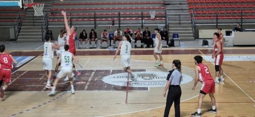 Cab Stamura Ancona - Pallacanestro Urbania 61-75