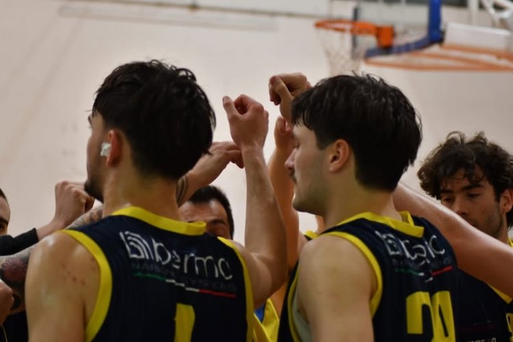 Benedetto 1964 Cento &#8211; Romagnoli Pallacanestro Budrio 50-56 (19-5, 36-22, 42-38)