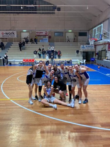 Faenza Basket Project  - Puianello Basket Team Chemco 84-75 (26-9; 18-18; 21-26; 19-22)