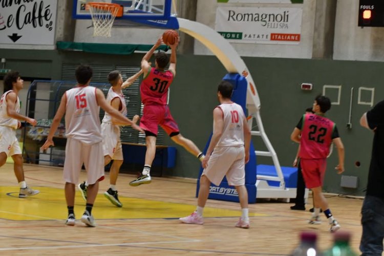 Romagnoli Pallacanestro Budrio – Basket Voltone 67-54 (20-16, 38-29, 57-43)