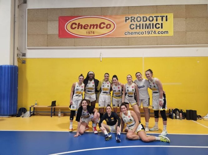 Puianello Basket Team Chemco - Royal Basket Vigarano  71-60