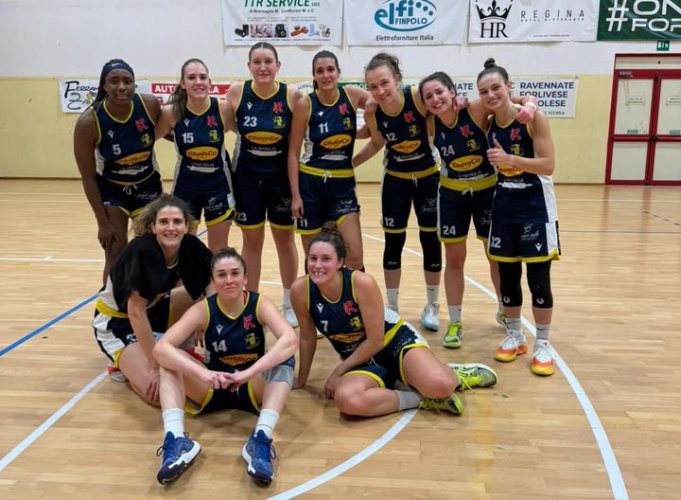 Capra Basket Team  Ravenna -  Puianello Basket Team  Chemco   52-68