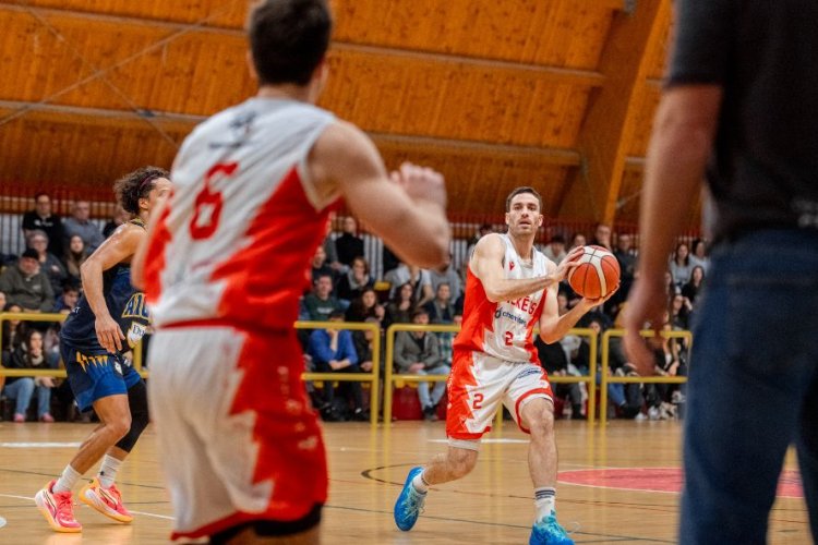 Chemifarma Baskrs Forlimpopoli - Tiber Basket Roma  75-53