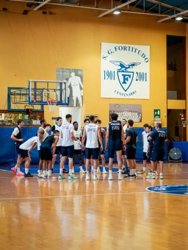 Fortitudo Pallacanestro Bologna  Flats Service ,domani con Tortona rientra Radonjic