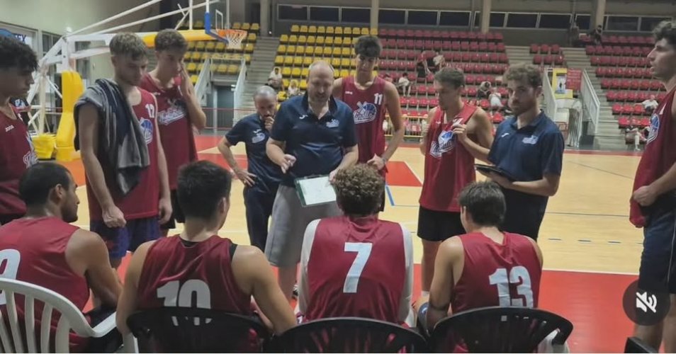 Vifermeca Olimpia Castello - Pallacanestro Molinella   93-82  (Parziali: 25-21/53-33/71-62)