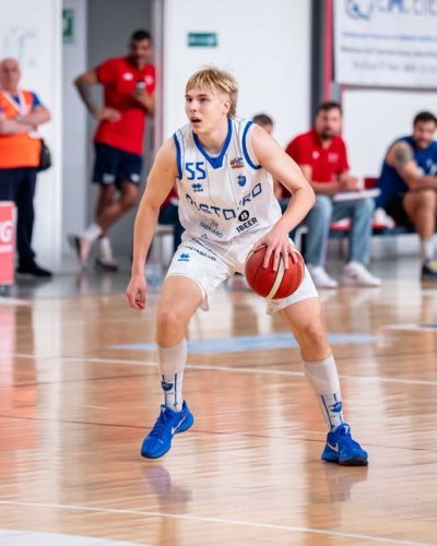La Janus Basket Ristopro Fabriano vince la prima di campionato