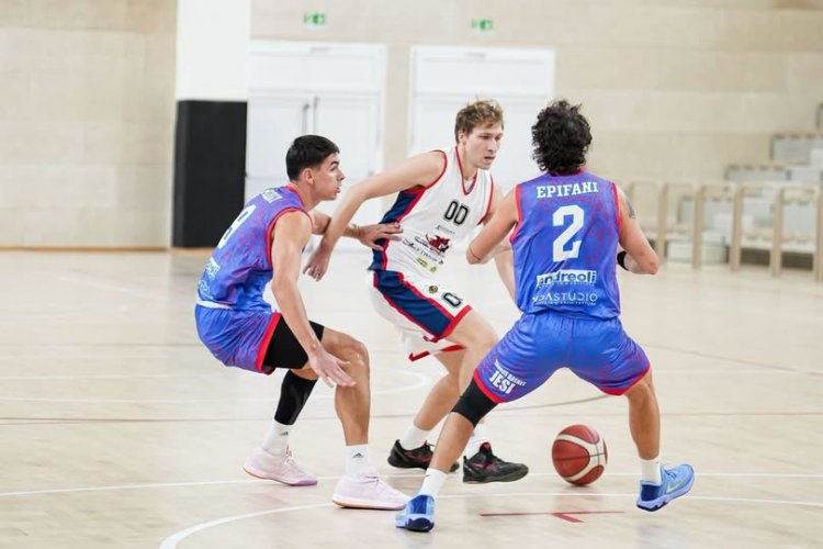 E80 Group L.G. Competition Castelnovo N� Monti vs Wispone Taurus Basket Jesi  79 - 57