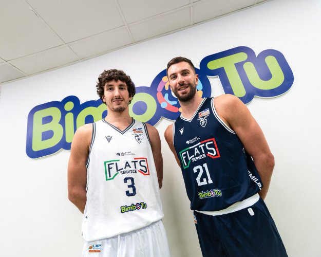 Fortitudo Bologna  e Macron insieme  a Bimbo Tu : presentato il Gameset " Bimbo Tu Edition"