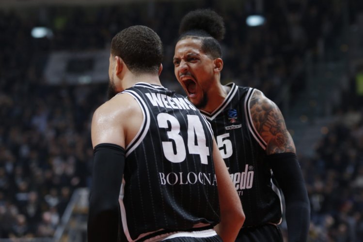 EuroCup Top 16, Virtus Segafredo Bologna vs Darussafaka Tekfen: 83-72