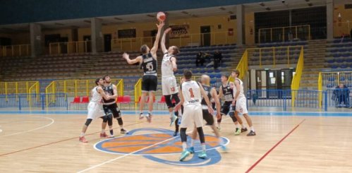 Tigers Romagna-Luciana Mosconi Ancona  78 - 92 (15-16, 24-22, 23-27, 16-27)