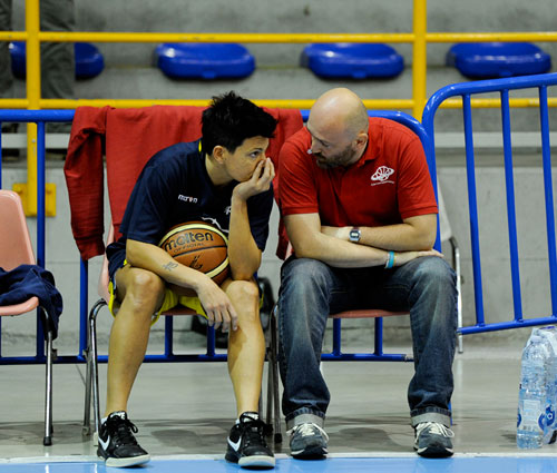 Magik Parma � Basket CerviaCesenatico 69-30 (24-4) (43-14) (56-20)