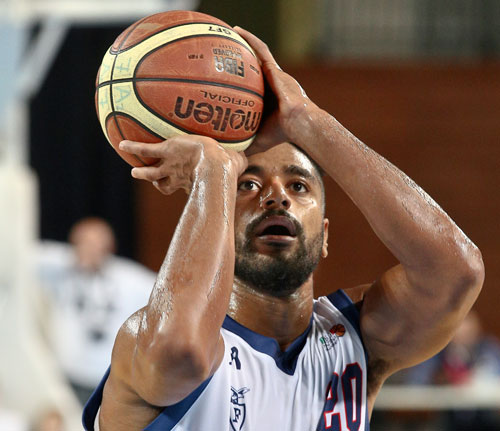 Eternedile Fortitudo vs Tezenis Verona 77-69