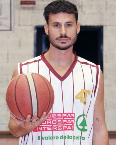 Alberto Spinosa � un nuovo giocatore della 4 Torri Despar Ferrara